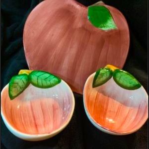 Serving Apple plate and bowels . New